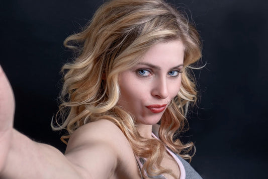 How Webcam Models Use Sex Dolls for Interactive Anal Live Shows